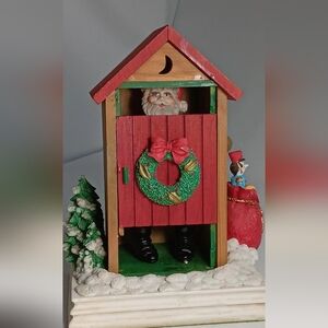 Vtg. Santa in Outhouse 1994 Music Box Plays "Santa Claus is Coming .."